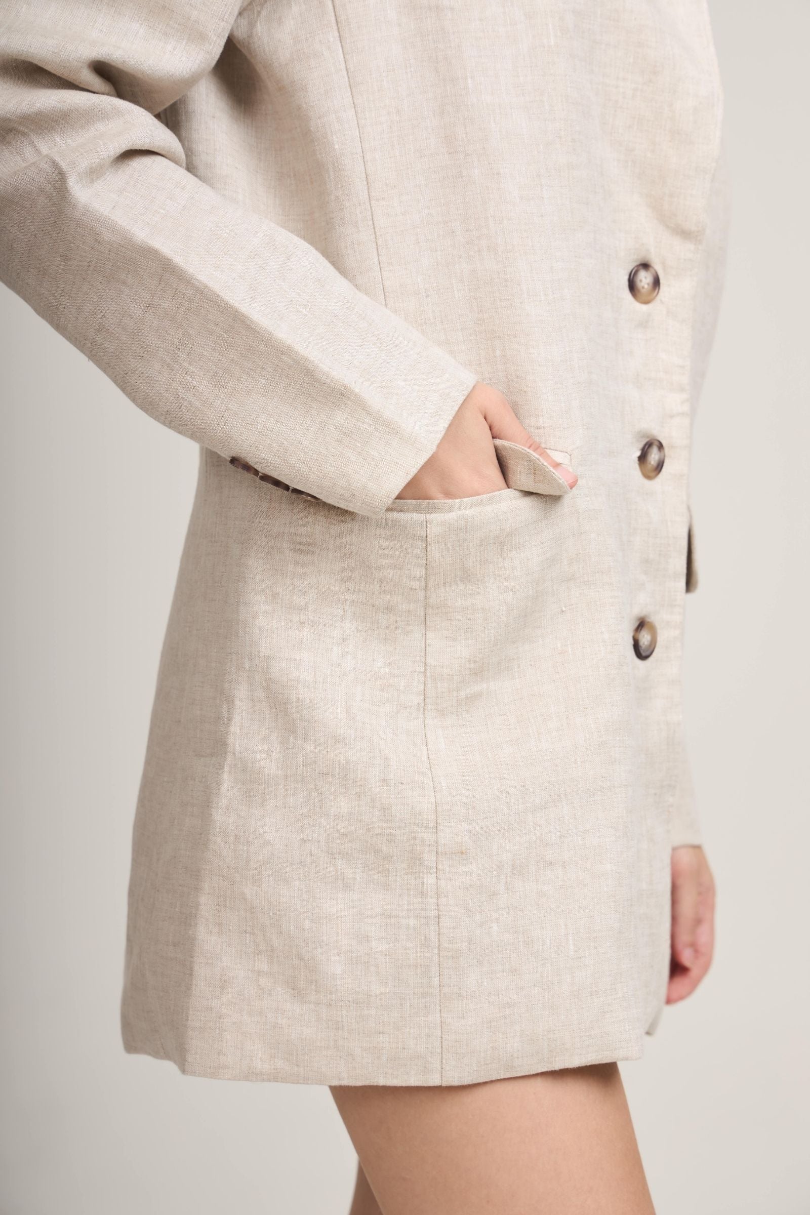 Amor Blazer